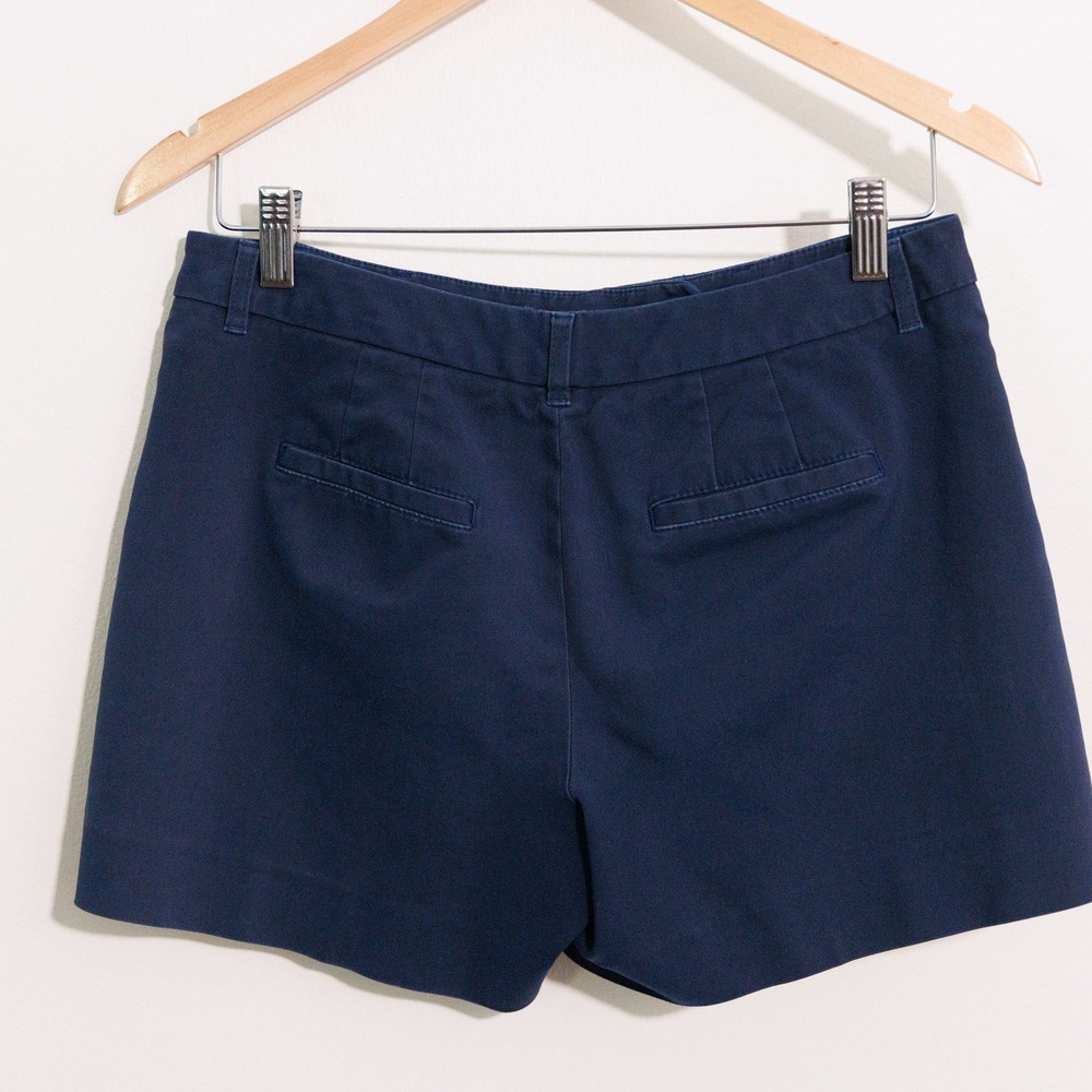 White House Black Market Navy Blue Chino Shorts Size 4 Stretch Cotton Blend - Picture 2 of 6